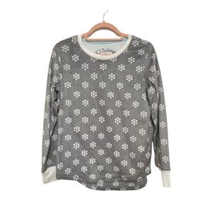 PJ Salvage Sleepwear Women Small Gray White Pajama Set Flannel Snowflake Winter